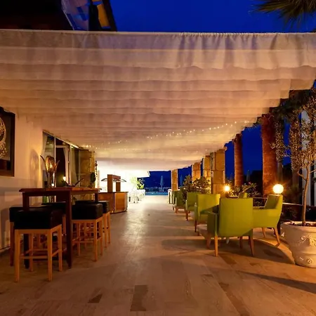 Charm Hotel Akyarlar