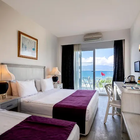 Charm 4* أكيارلار