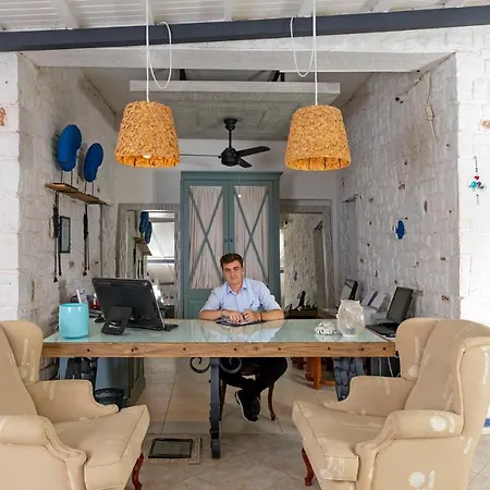 Charm 酒店 阿克亚拉尔