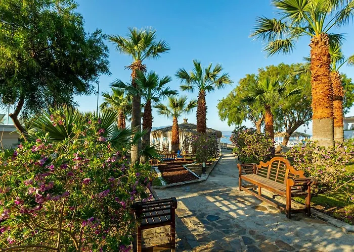 Charm Hotel 4*