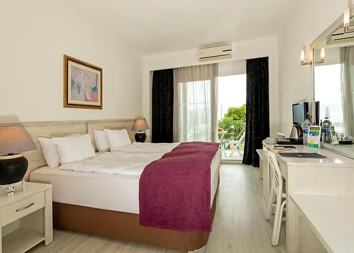 Hotel Charm 4*