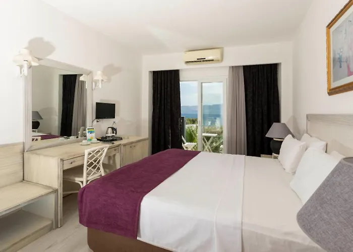Charm Hotel Akyarlar